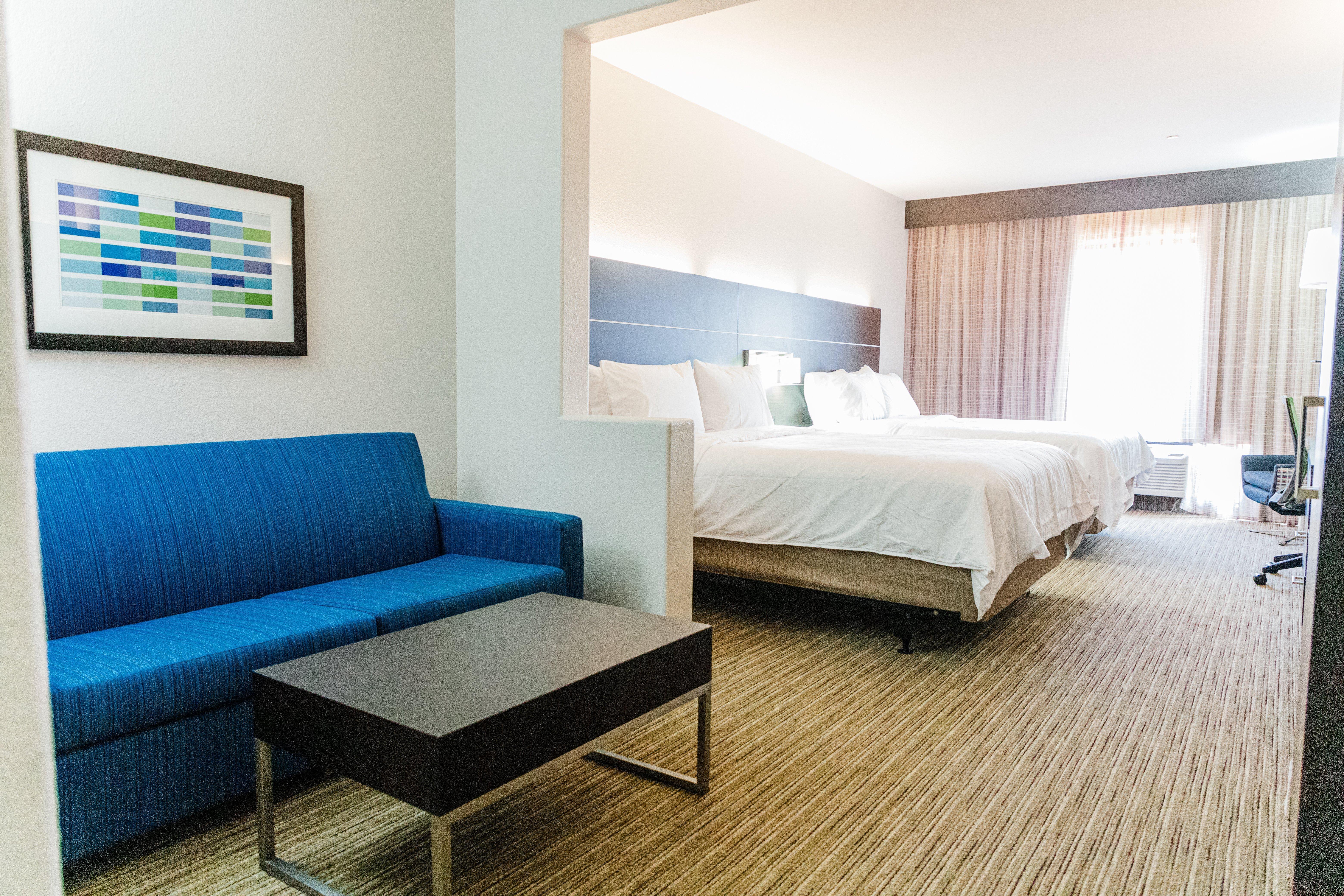 Holiday Inn Express - Andalusia By Ihg Buitenkant foto