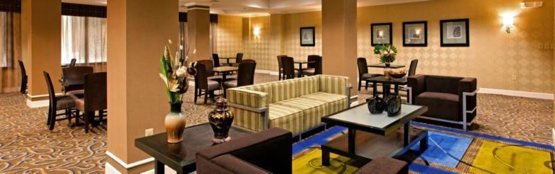 Holiday Inn Express - Andalusia By Ihg Buitenkant foto